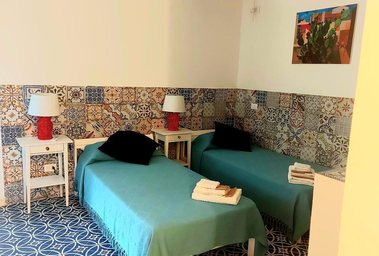 سانتا فلافيا Vfh Villa Flavia Eco B&B - 50 Metri Dal Mare المظهر الخارجي الصورة