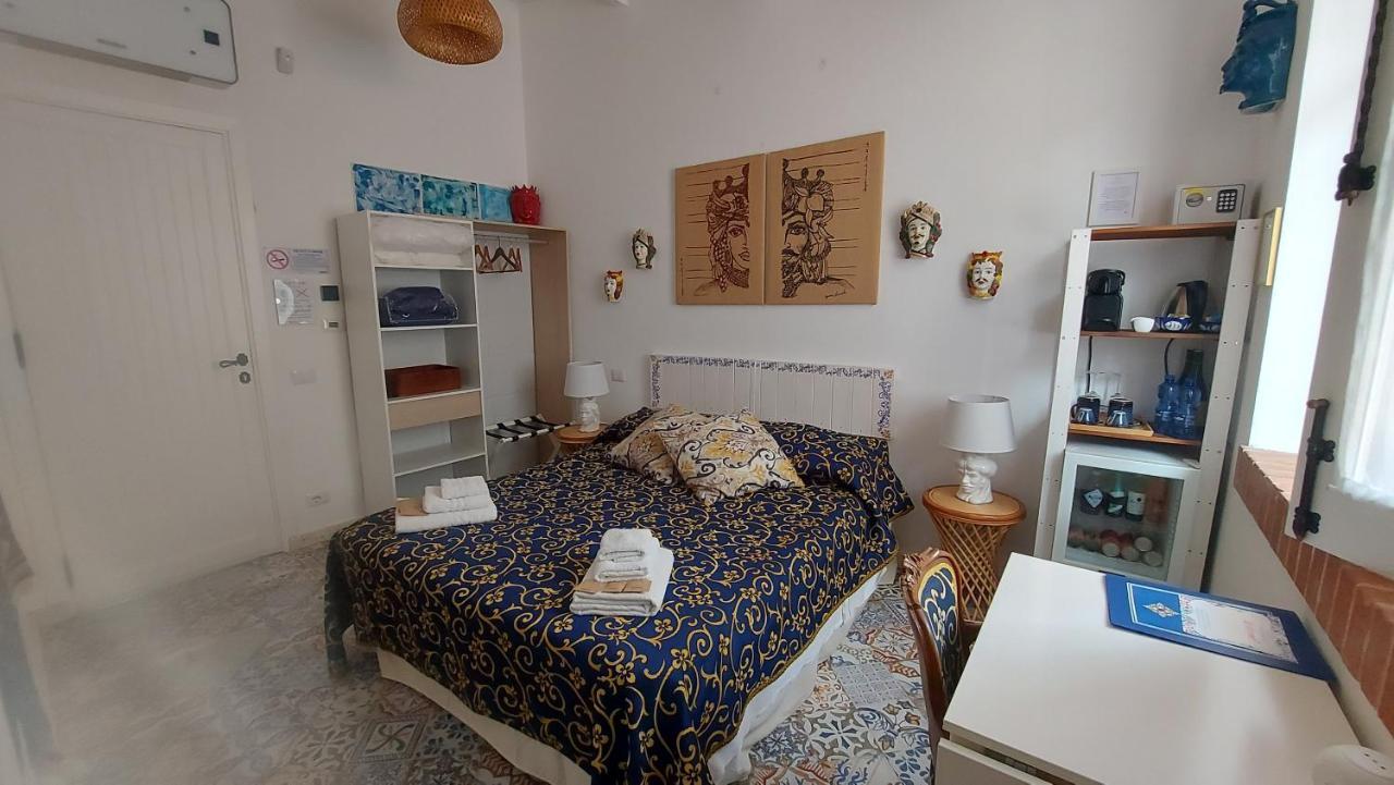 سانتا فلافيا Vfh Villa Flavia Eco B&B - 50 Metri Dal Mare المظهر الخارجي الصورة